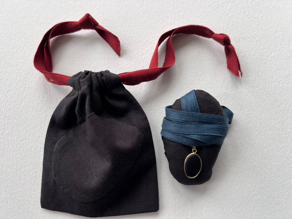 NATHALIE MATHOULIN Spectacle Pendant Black Stonee
