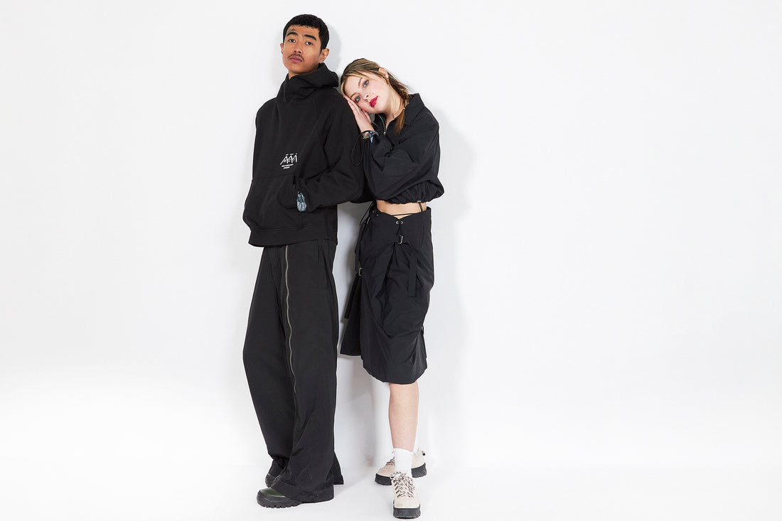 THE SUNDAY EDIT VOL. 72 | The Power of Wearing all Black